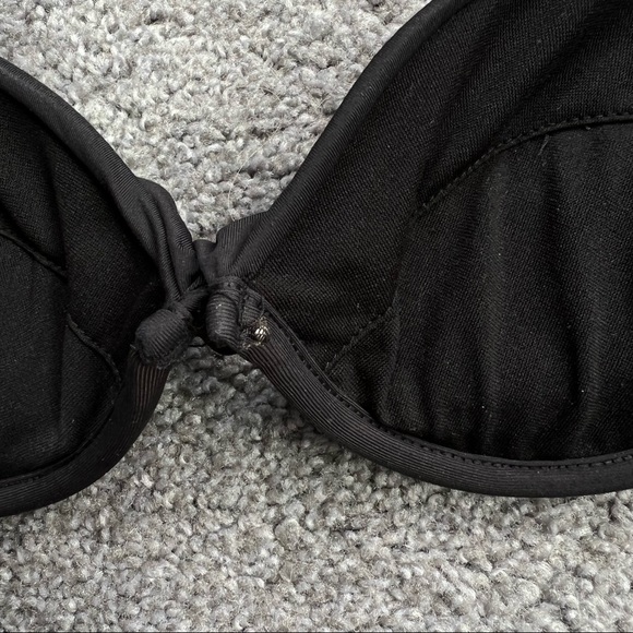 Push-Up Black Bikini Top - Picture 4 of 4